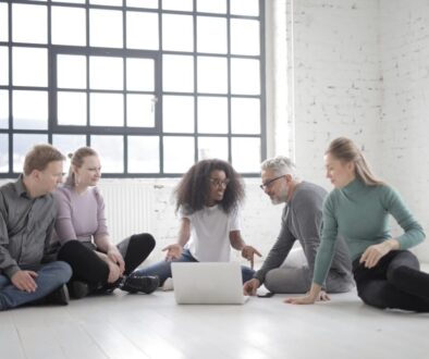 pexels-andrea-piacquadio-3863787